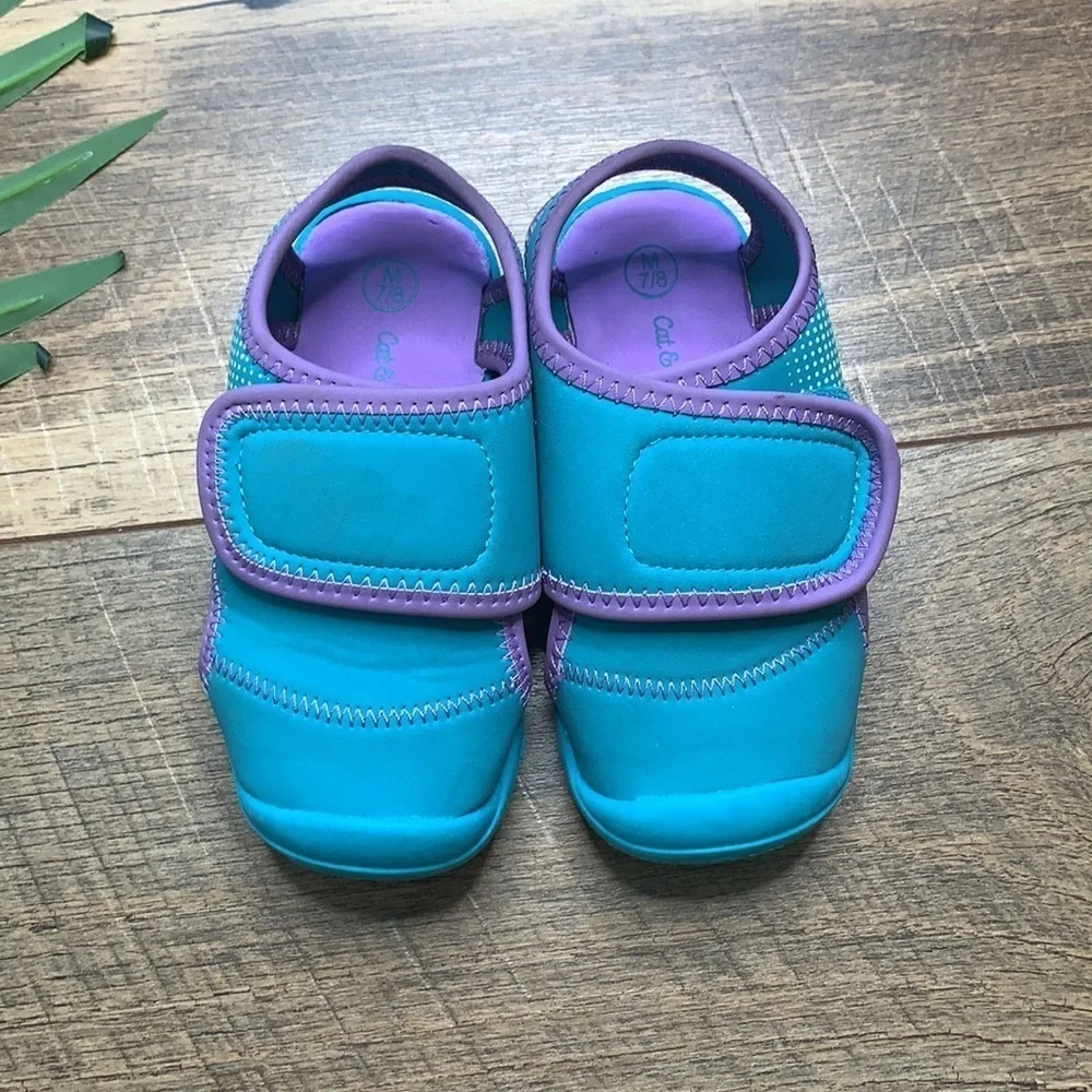Cat & Jack Blue and Purple Velcro Water Shoe Sandals sz 7/8